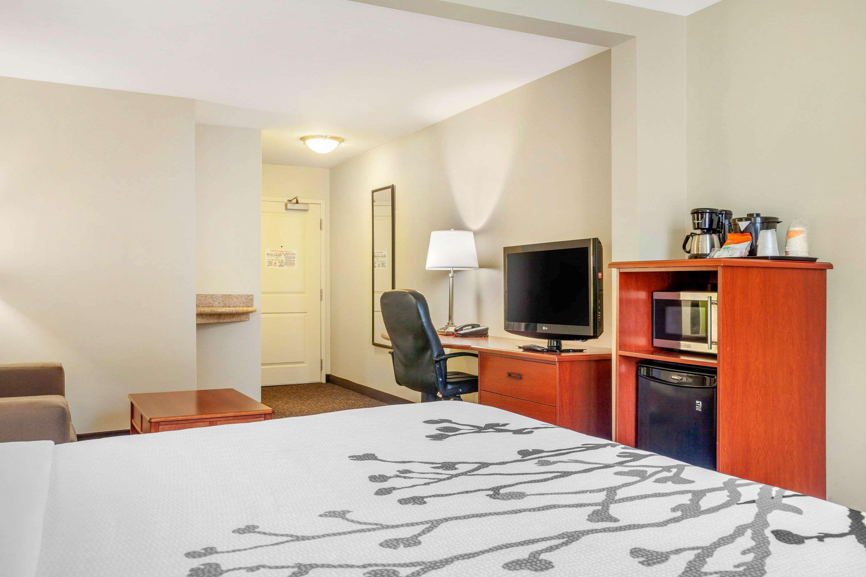 Sleep Inn & Suites Airport Milwaukee Exterior foto